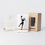 Figure "Basket-ball · Lay-up" à côté de son coffret et de sa boîte cadeau