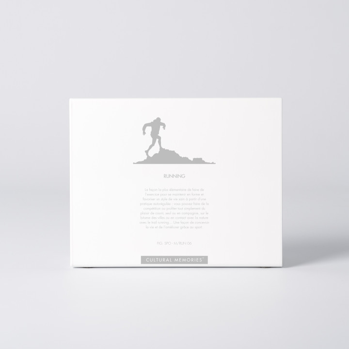 Sleeve of the figure "Trail running · Climb between rocks" with the text explaining the silhouette