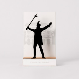 “TAMBOR MAYOR” - Personaje de la Tamborrada de San Sebastián | Colección DONOSTIA - SAN SEBASTIÁN | Souvenirs | Cultural Memorie