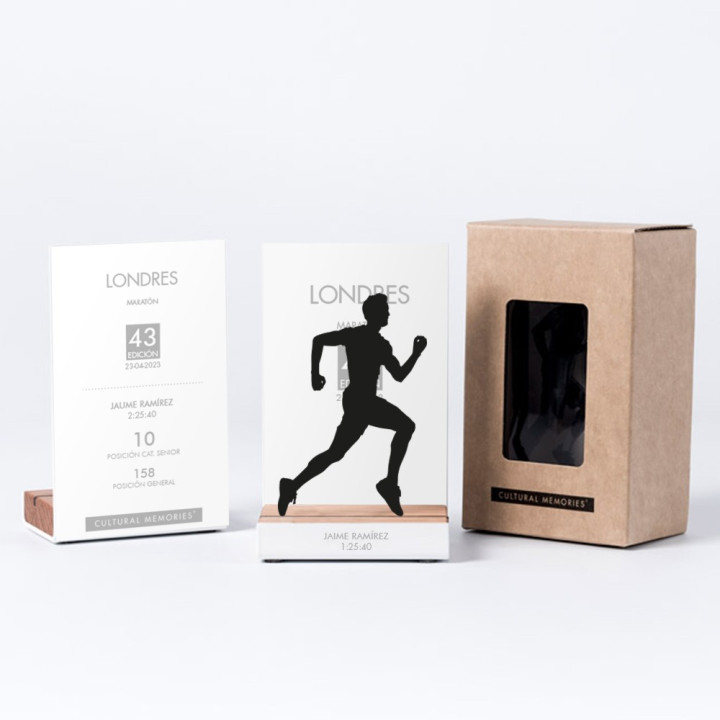 Figura “CARRERA POPULAR 03” - Corredora chica | Colección COMPETICIONES DEPORTIVAS | Souvenirs