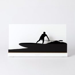 Figure "Paddle surf · Riding into the wave", front view