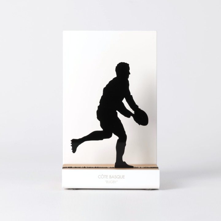 Figure "Rugby · Joueur prêt à passer", vue de face