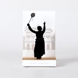 Figura "AGUADORA MAYOR", vista de frente