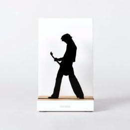 Figura "Guitarra · Guitarrista", vista de frente