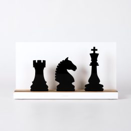 Figure "Chess · Rook, knight and king", front view