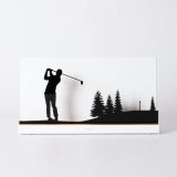 Figure "Golf · Swing among pines with the flag", front view