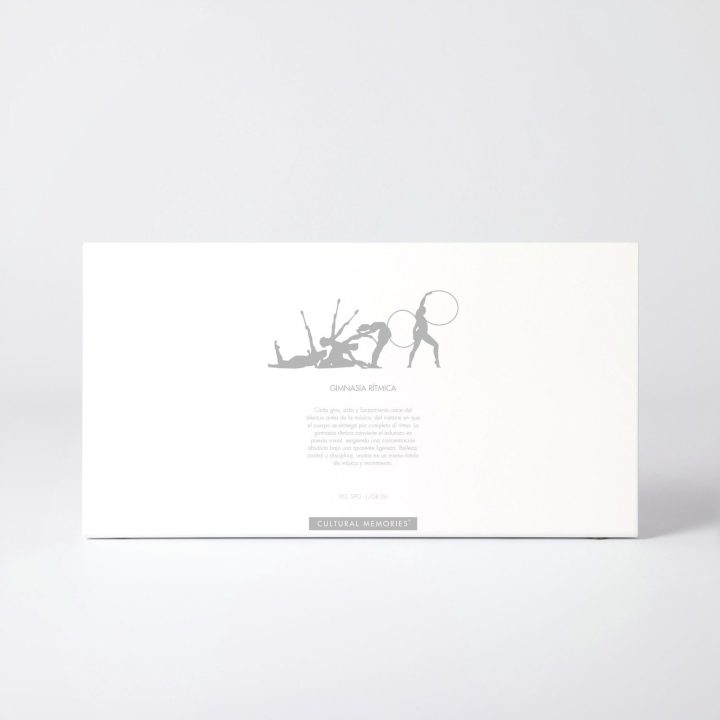 Sleeve of the figure "Rhythmic gymnastics · Group routine with hoops" with the text explaining the silhouette