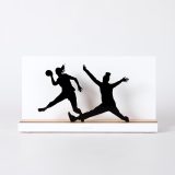 Figure "Handball · Three players, shot at the goalkeeper", front view