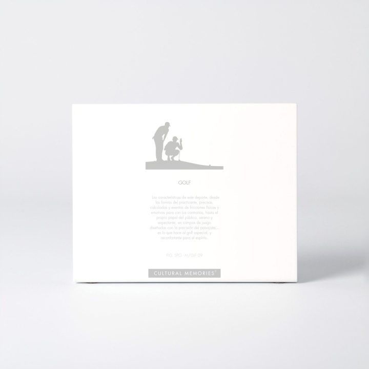 Sleeve of the figure "Golf · Reading the green" with the text explaining the silhouette