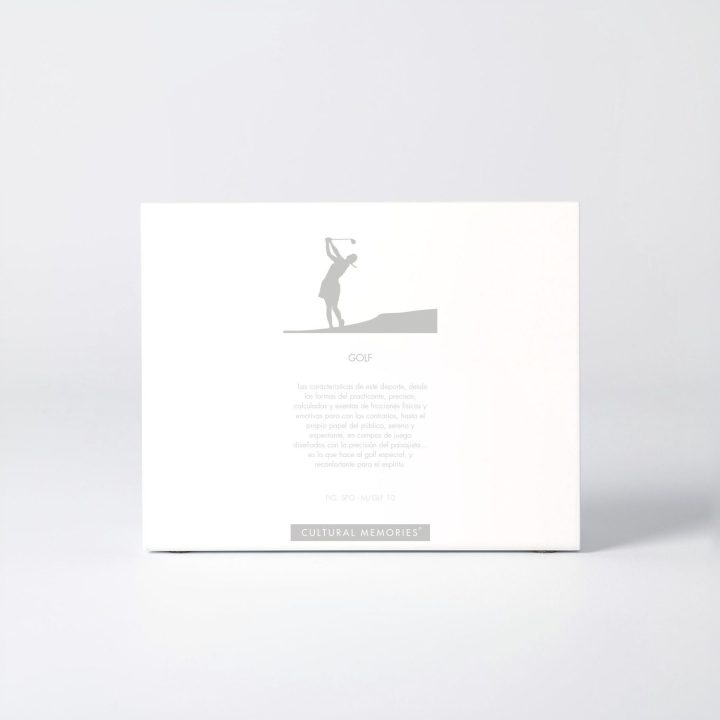 Coffret de la figure "Golf · Joueuse sur le fairway" avec le texte qui explique la silhouette