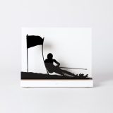 Figure "Skiing · Slalom grazing the snow", front view