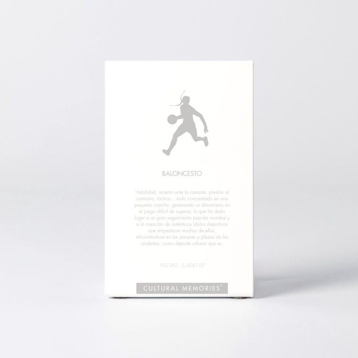 Sleeve of the figure "Basketball · Woman player dribbling" with the text explaining the silhouette