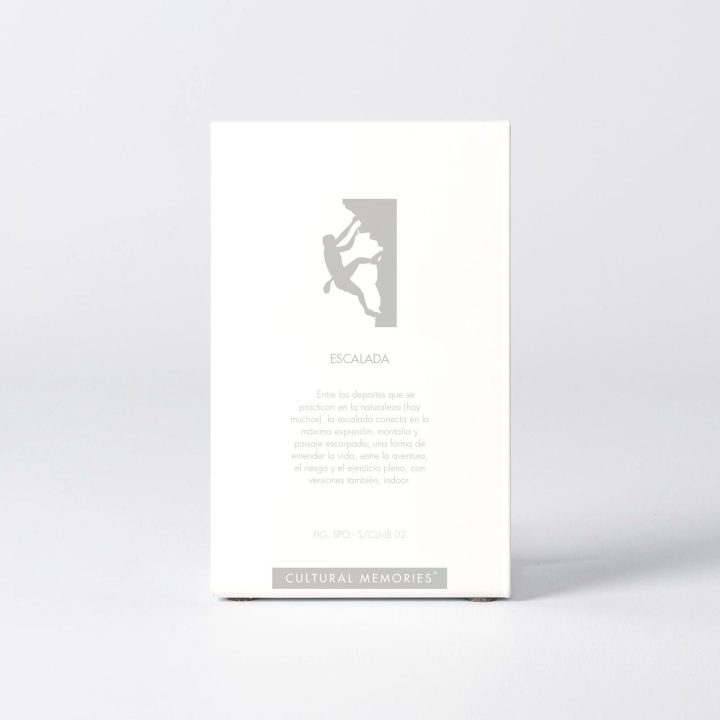 Coffret de la figure "Escalade · Grimpeur en paroi rocheuse" avec le texte qui explique la silhouette