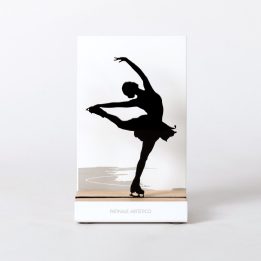 Figure "Patinage artistique · Spirale arabesque", vue de face