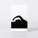 Figure "Natation · Nageur en crawl", vue de face
