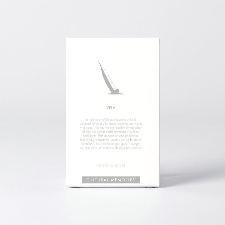 Sleeve of the figure "Sailing · Heeling sailboat" with the text explaining the silhouette