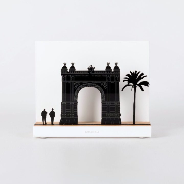 Figure "Arc de Triomf de Barcelone", vue de face