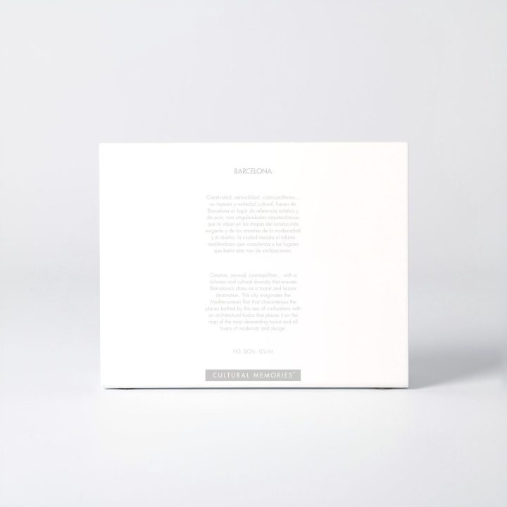 Coffret de la figure "Arc de Triomf de Barcelone" avec le texte qui explique la silhouette