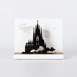 Figure "Sagrada Familia · Trees", front view