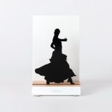 Figura "Bailadora", vista de frente