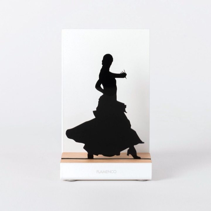 Figure "Danseuse de flamenco", vue de face