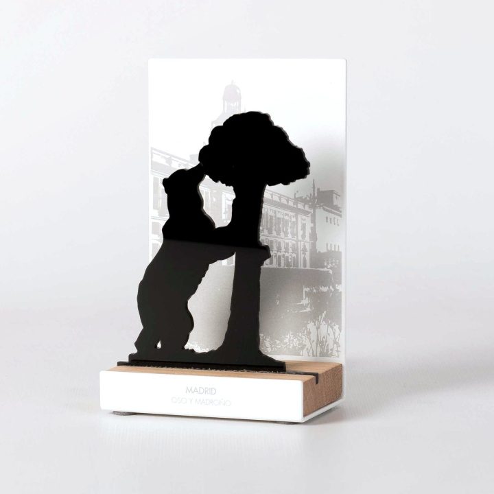 Figure "Bear and strawberry tree", angled view showing its oak base