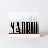 Figure "Madrid lettering", front view