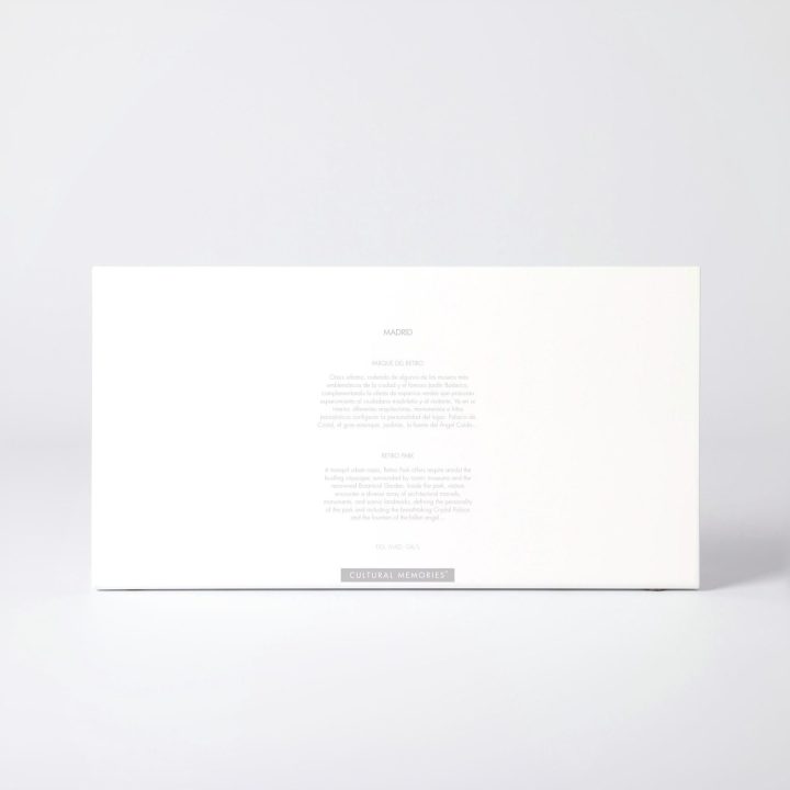 Coffret de la figure "Parc du Retiro" avec le texte qui explique la silhouette