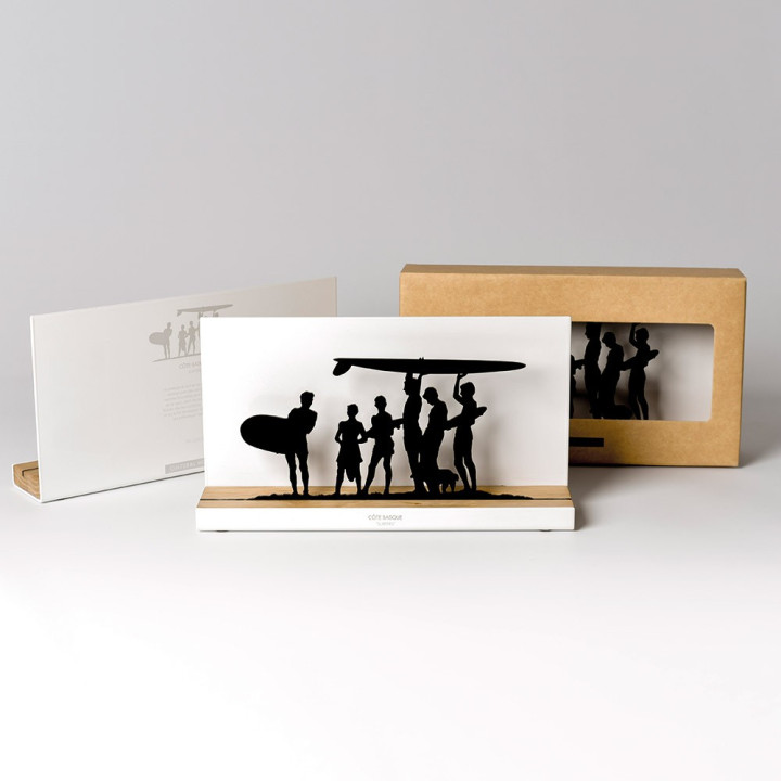 Figure "SURFERS" | CÔTE BASQUE Collection