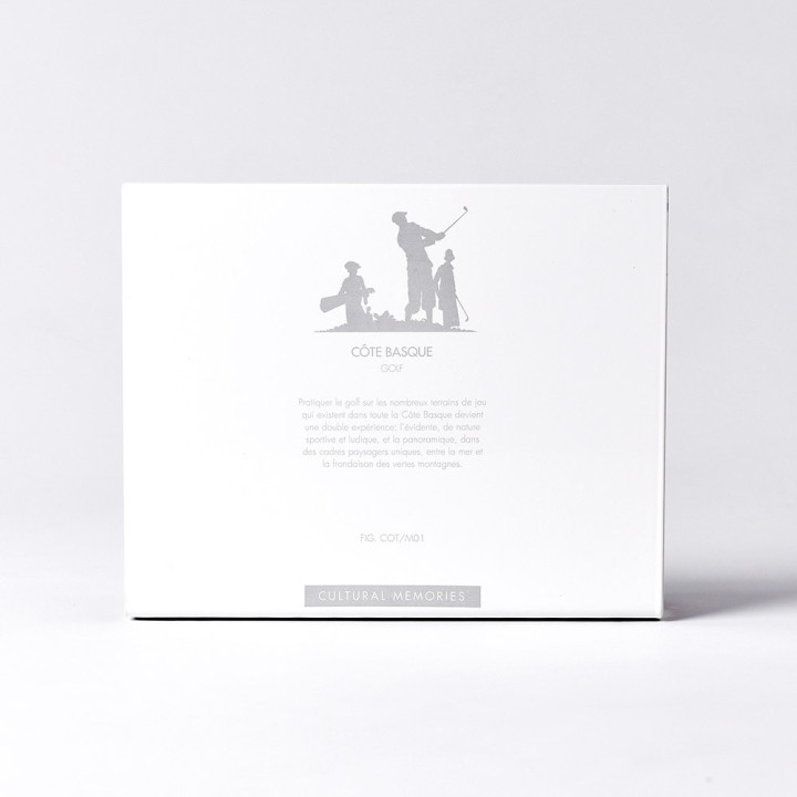Coffret de la figure "Golf · Trio vintage avec caddie" avec le texte qui explique la silhouette