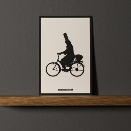 Carte Postale "BIGOUDÈNE À VÉLO"