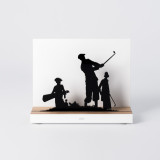 Figura "Golf · Trío vintage con caddie", vista de frente
